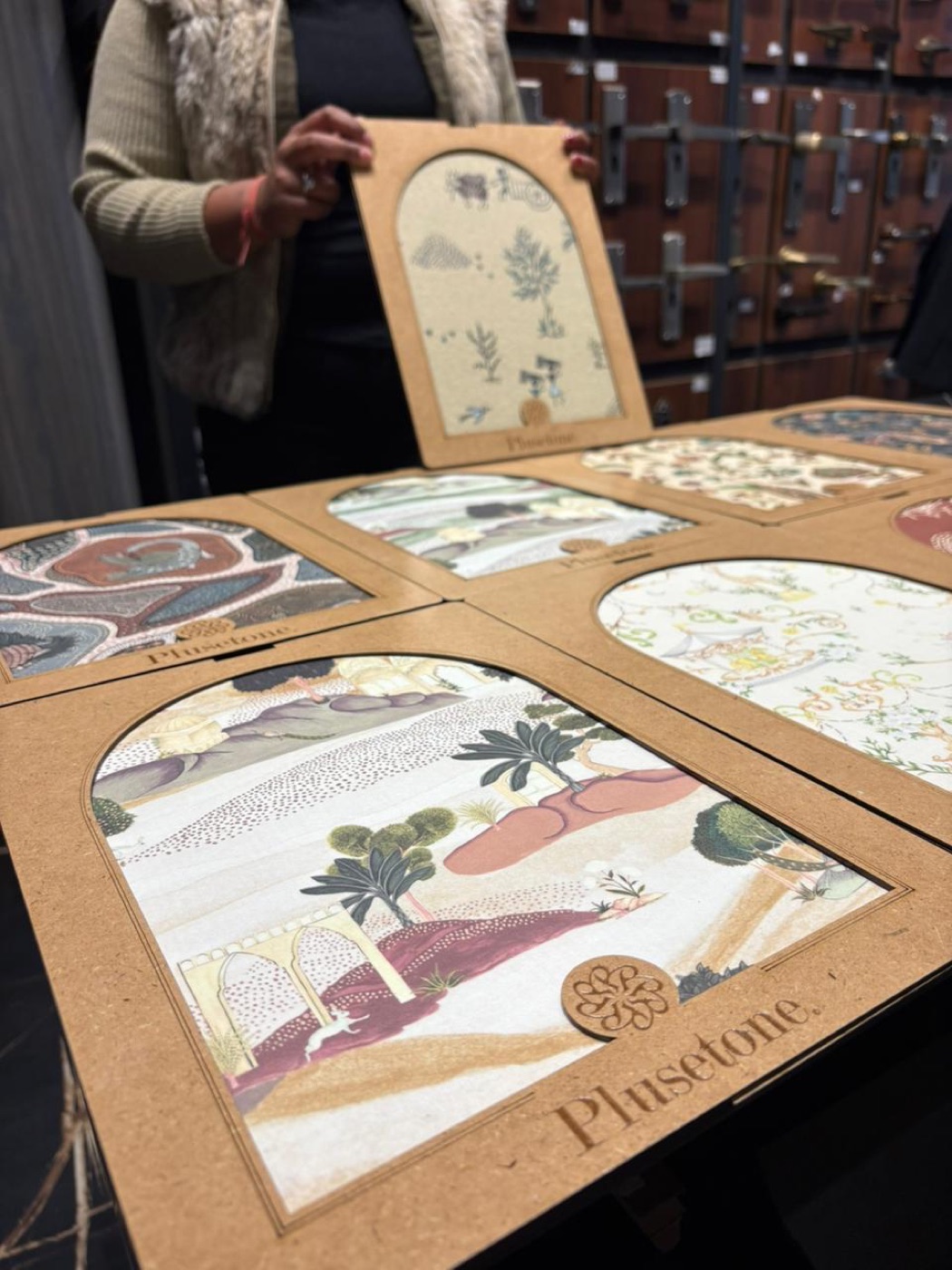 Decorative laminate sample